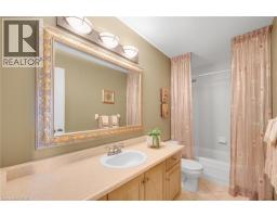 117 FRANCES Avenue - 23