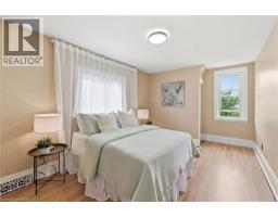 144 CAMPBELL Avenue - 22