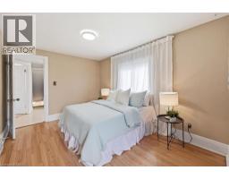 144 CAMPBELL Avenue - 23