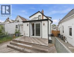 144 CAMPBELL Avenue - 32