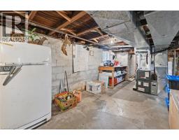 144 CAMPBELL Avenue - 35