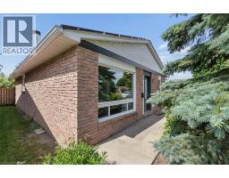 96 PATHFINDER Crescent - 19