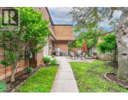 4042 LONGMOOR Drive UnitNo. 4 - 4