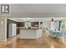 38 KILLINS Street - 22