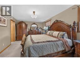 84 JAMIESON Drive - 32