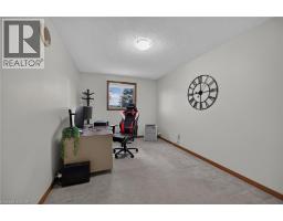 84 JAMIESON Drive - 38