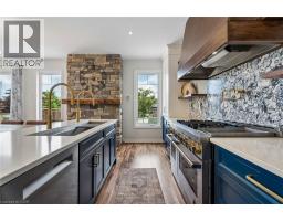 17 CREEK VIEW Drive - 17