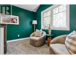 17 CREEK VIEW Drive - 22