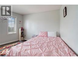 264 VINCENT Drive - 21