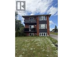 26 CARNABY Crescent - 1