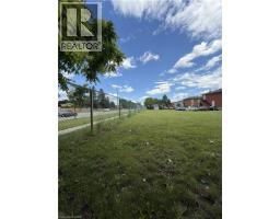 26 CARNABY Crescent - 10
