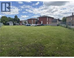 26 CARNABY Crescent - 14