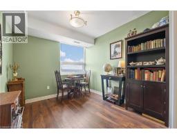 500 GREEN Road UnitNo. 1414 - 14