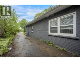 16 WOODWARD Avenue - 35