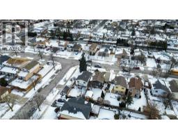 72 ATHENIA Drive - 36