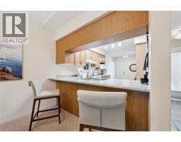 658 ELLESMERE Court - 12