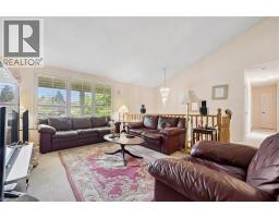 176 SANDFORD FLEMING Drive - 6