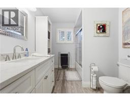 5 BRANT Street - 26