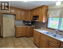 122 TEMPERANCE Street W - 7