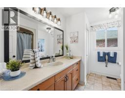 12 SCHNEIDER Drive - 22