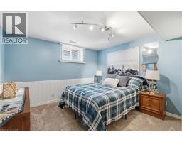 12 SCHNEIDER Drive - 23