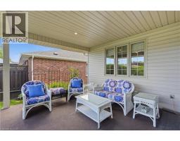 12 SCHNEIDER Drive - 31