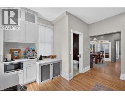 135 CATHARINE Street S - 21