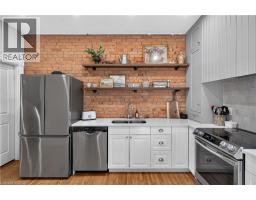 135 CATHARINE Street S - 24