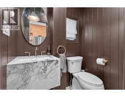 135 CATHARINE Street S - 25