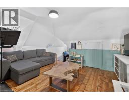 135 CATHARINE Street S - 33