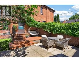 135 CATHARINE Street S - 38