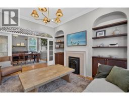 135 CATHARINE Street S - 9