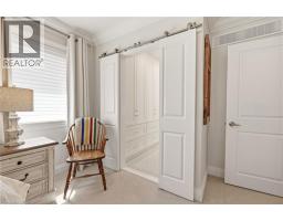 2113 COURTLAND Drive - 18