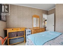 4 HICKORY Hollow - 22