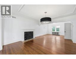 73 DROMORE Crescent - 4