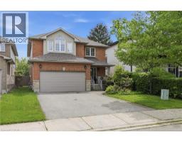 84 DUNCAIRN Crescent - 1