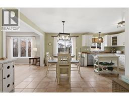 84 DUNCAIRN Crescent - 14