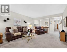 36 GRAY Road S - 17