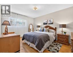 36 GRAY Road S - 5