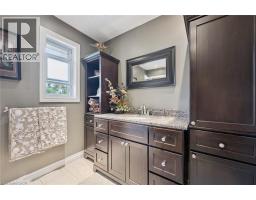 170 ELMSLIE Place - 11