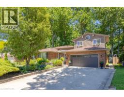 26 BUTLER Crescent - 1
