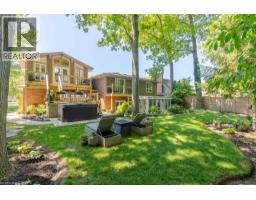 26 BUTLER Crescent - 34