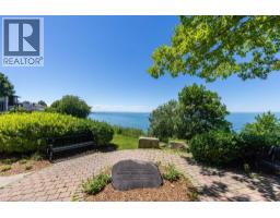 26 BUTLER Crescent - 39