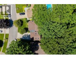 26 BUTLER Crescent - 41