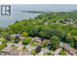 26 BUTLER Crescent - 42