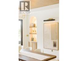 2 BRIDLEWOOD Crescent - 22