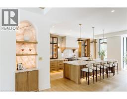 2 BRIDLEWOOD Crescent - 6