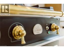 2 BRIDLEWOOD Crescent - 8