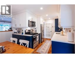 217 DIXON Street - 12