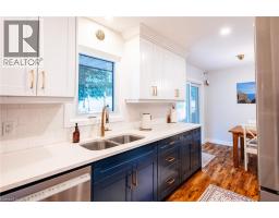 217 DIXON Street - 13